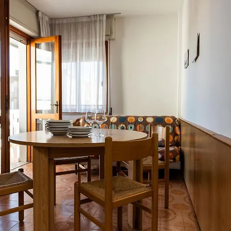 Cozy Near The In Lejlighed Bibione